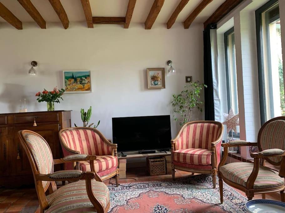 Charme Authentique Et Confort Moderne Villemeux-Sur-Eure Exteriör bild