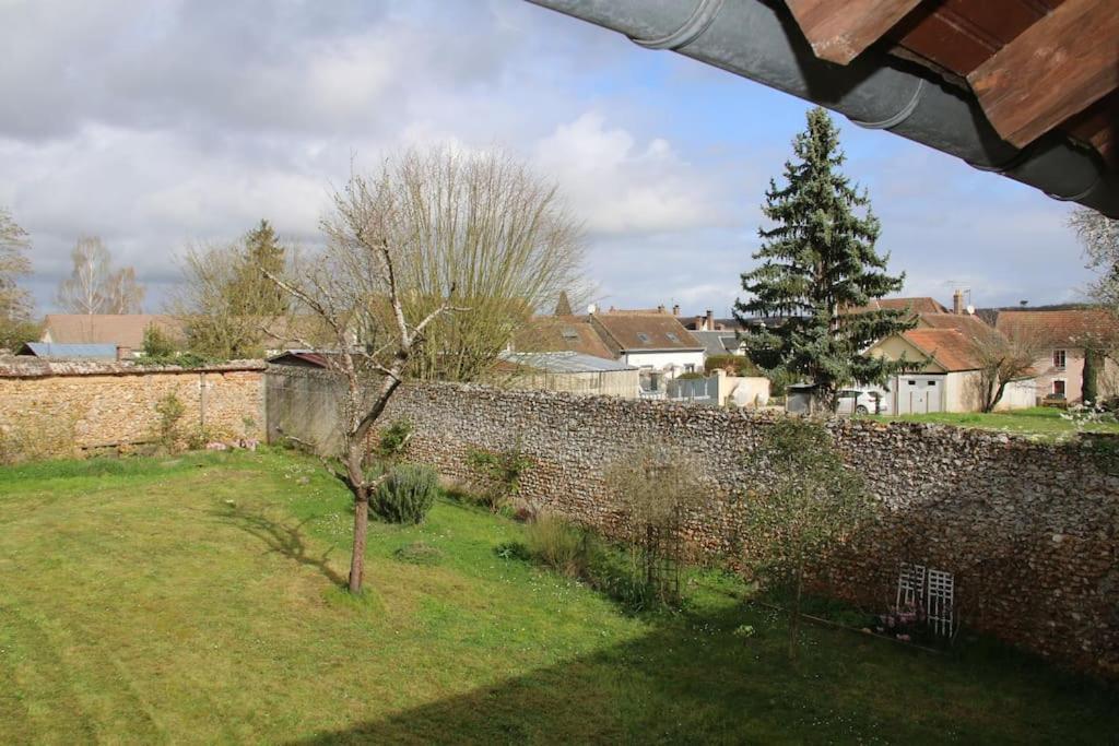 Charme Authentique Et Confort Moderne Villemeux-Sur-Eure Exteriör bild